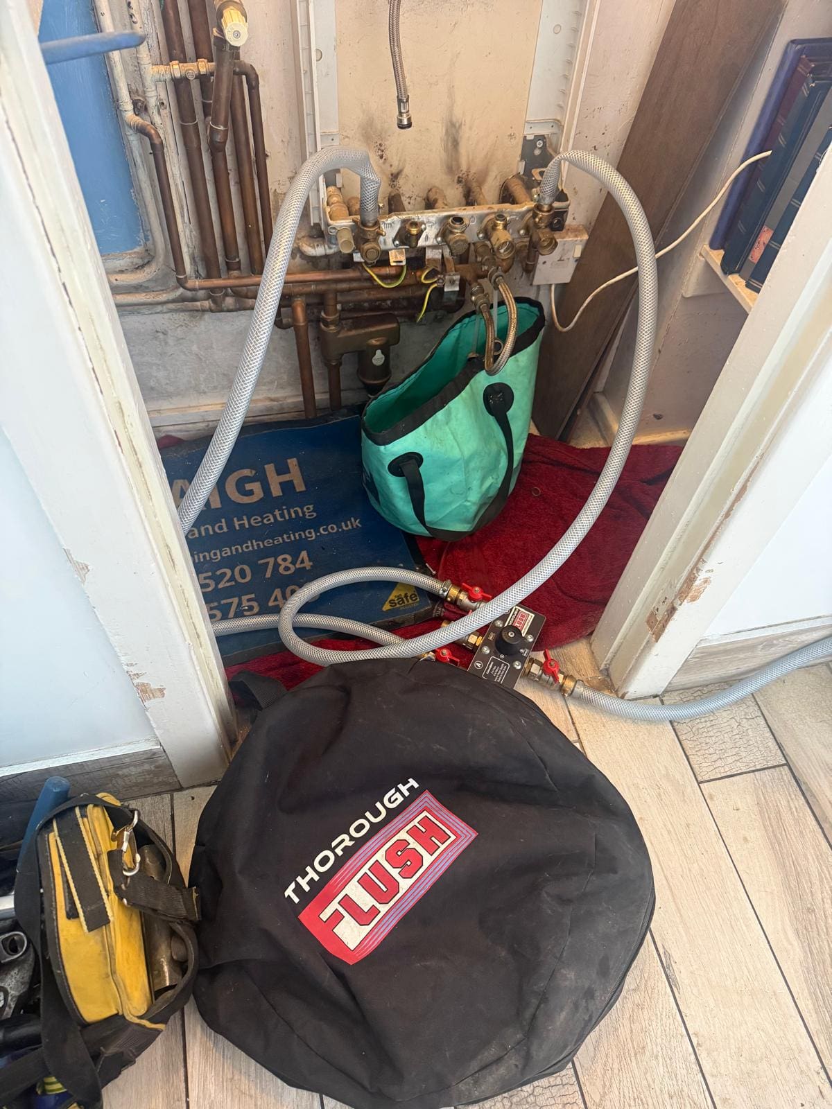 Power flushing out old water to replace with new clean water2